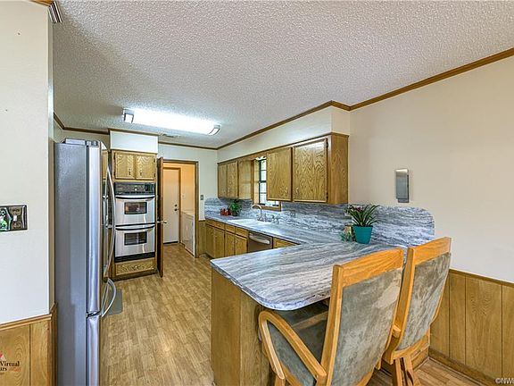 3rd image of 6002 Alaska Ln