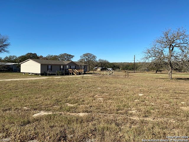 1st image of 135 Rolling Hills Dr
