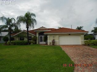 3712 SE 16th Pl, Cape Coral, FL 33904