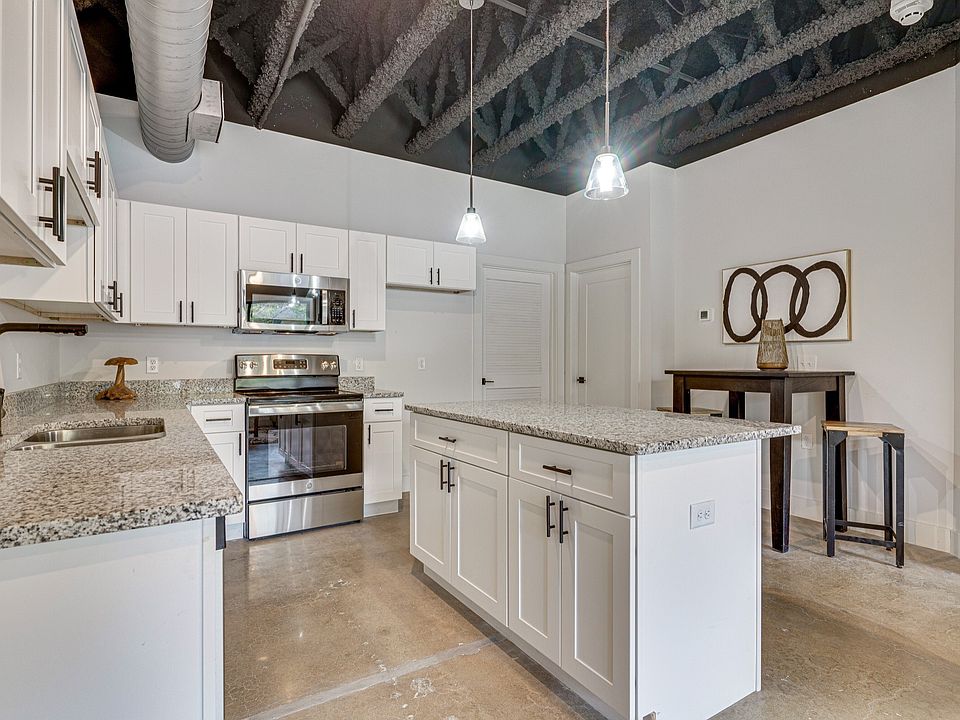 1st image of 293 Plus Park Blvd #112