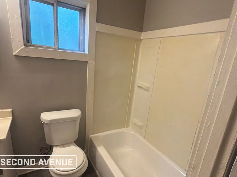 3030 McCool Ave — Photo 10