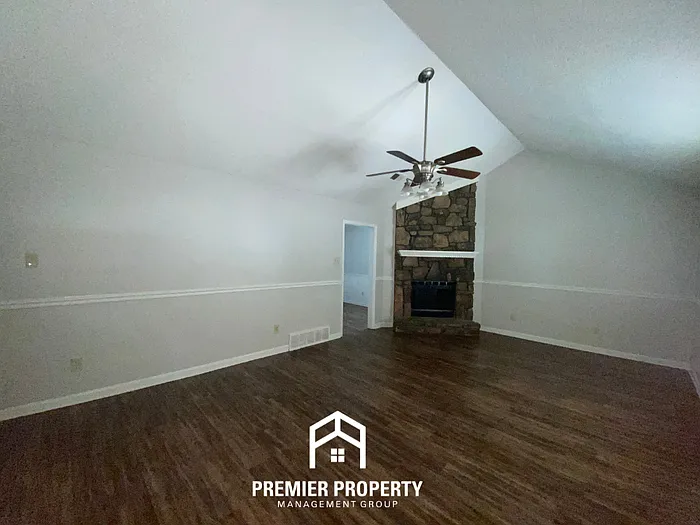 6059 Chandeleur Dr — Photo 5