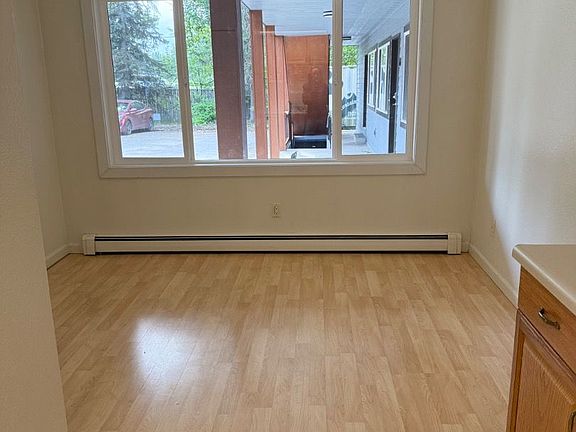 5th image of 4320 Checkmate Dr APT 4