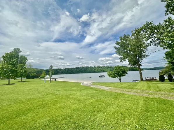 5 Clearview Drive, Brookfield, CT 06804