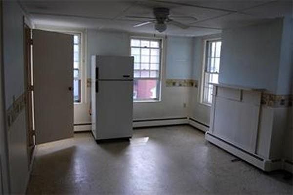 2nd image of 13 Maple St #2