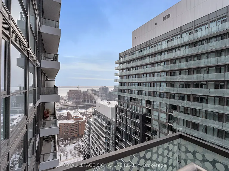 70 Princess St #2615 — Photo 22