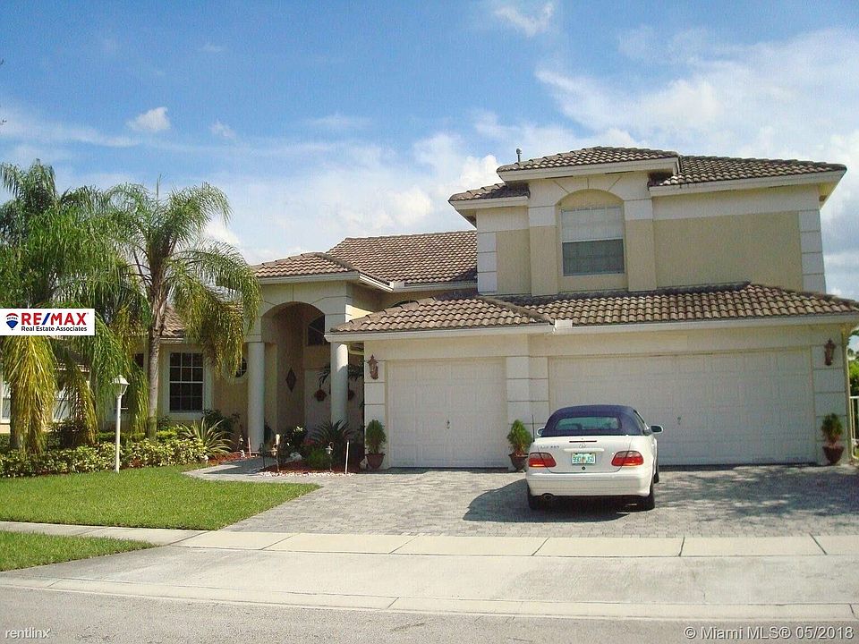 1st image of 13702 NW 20th St