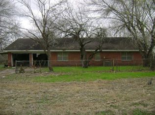 71 Dry Creek Rd, Victoria, TX 77905