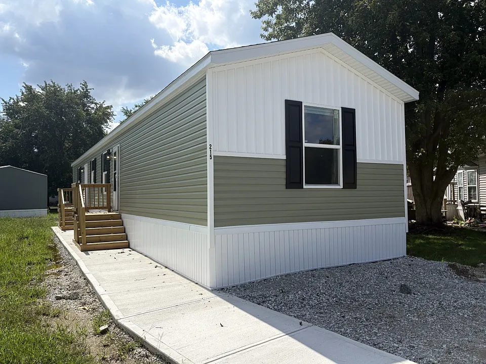 2801 S Stone Rd #215