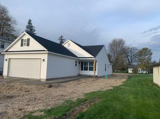 5107 Spring St, Sylvania, OH 43560