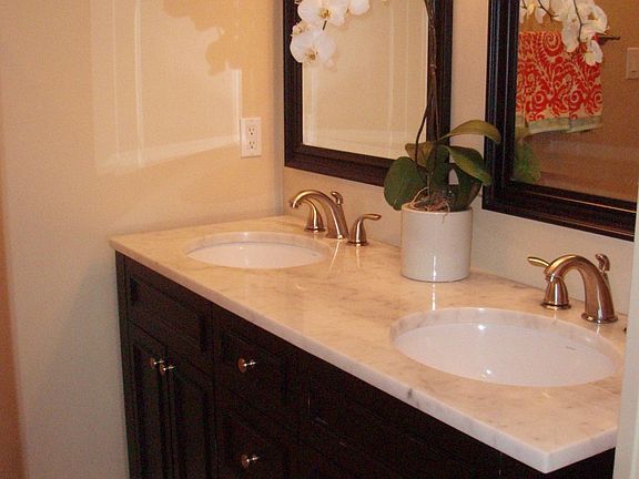 Master Bathroom - Marble Vanity with dual sinks