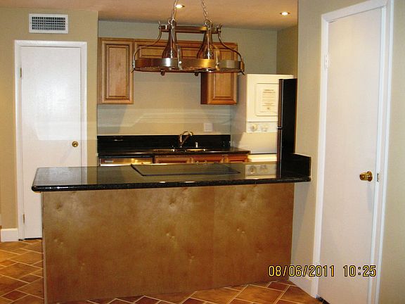 4th image of 1362 Dorothy Ave Unit 2