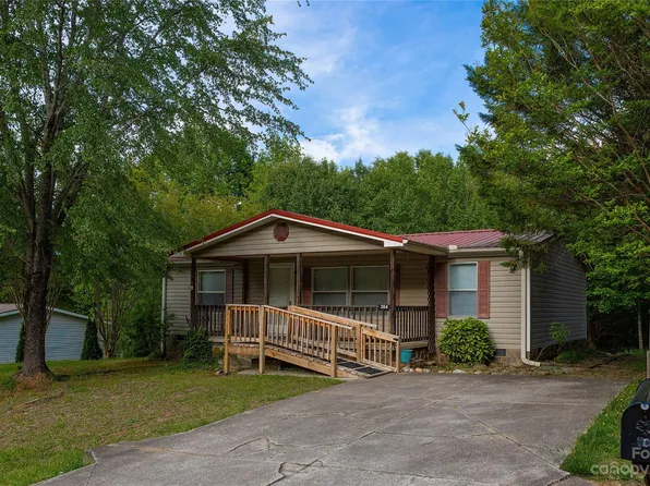 264 Harmony Dr, Weaverville, NC 28761