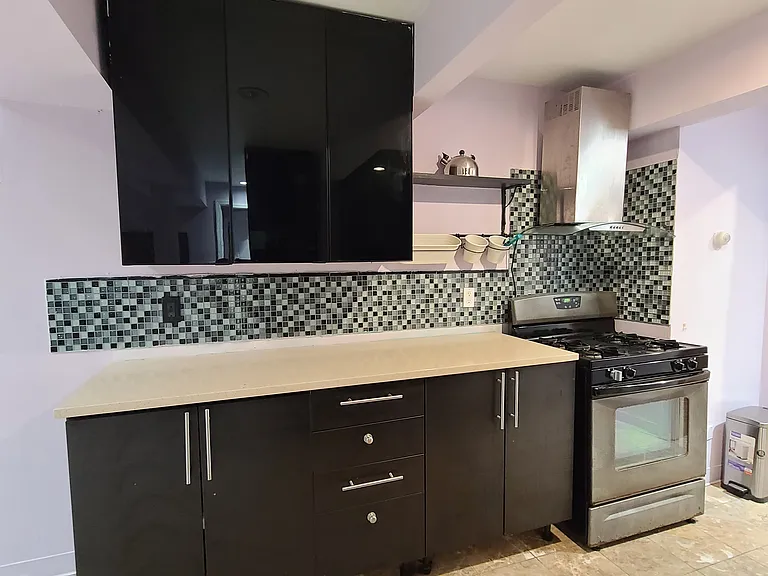 526 Moonachie Ave — Photo 38
