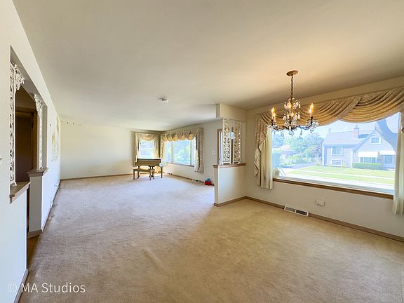 5th image of 8636 40th St