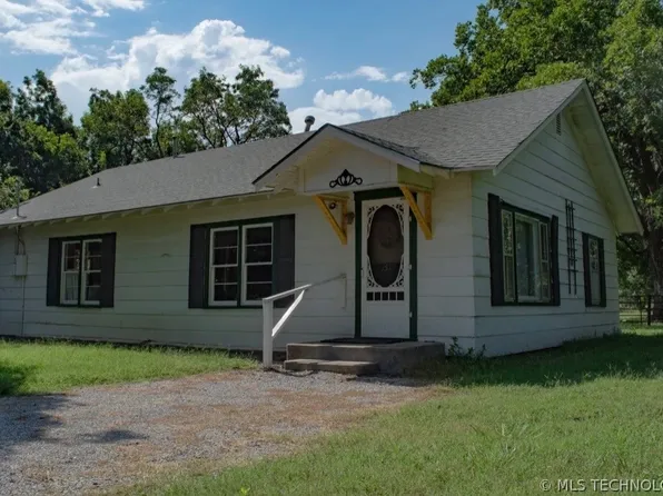 1537 Sooner Rock Rd, Davis, OK 73030