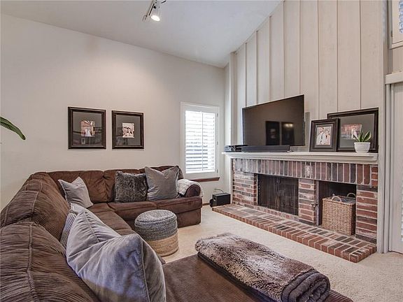 4th image of 4604 Dove Tree Ln