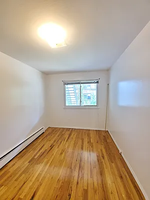 Rented by Astoria Realty | media 14