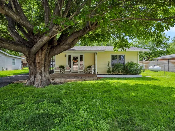 301 Riverside Drive, Kingsland, TX 78639