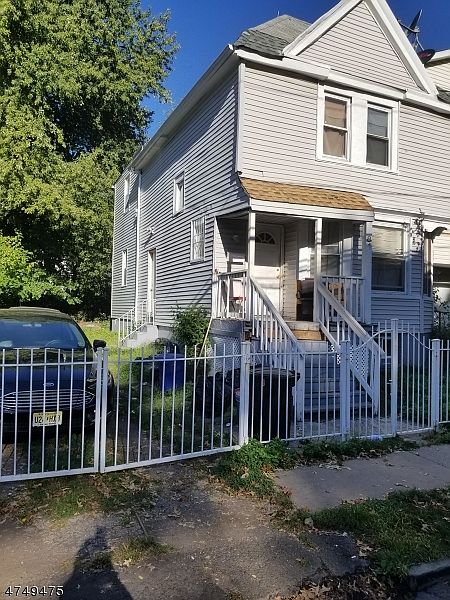 2nd image of 81-83 Norwood St