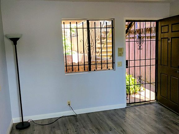5th image of 3958 Louisiana St Unit 1