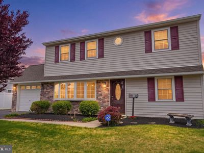 55 Canoe Birch Rd, Levittown, PA, 19057