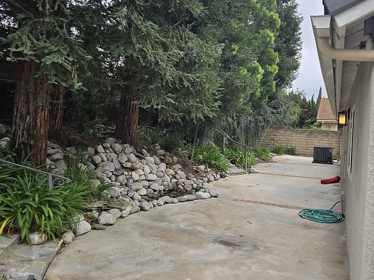 3287 Sierra Dr — Photo 35