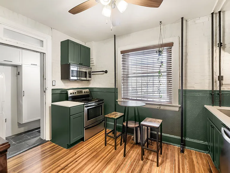 1378 N Ogden St #7 — Photo 6