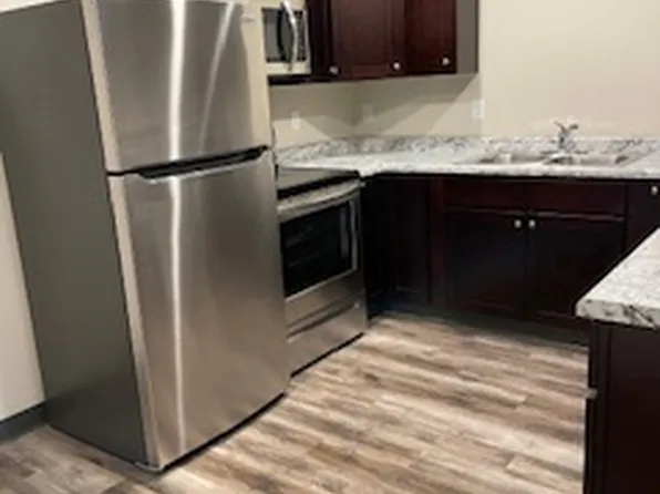 230 Central Ave N, Faribault, MN