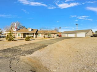 14341 Crow Rd, Apple Valley, CA 92307