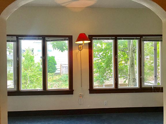5th image of 5604 17th Ave NE Unit 3