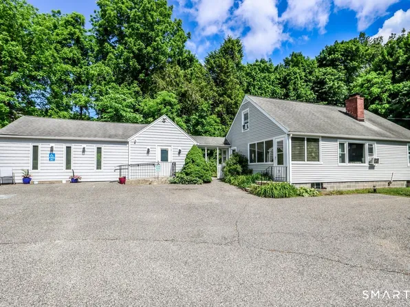 121 Litchfield Road, New Milford, CT 06776