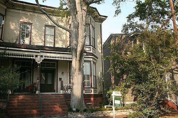 Exterior Facade 