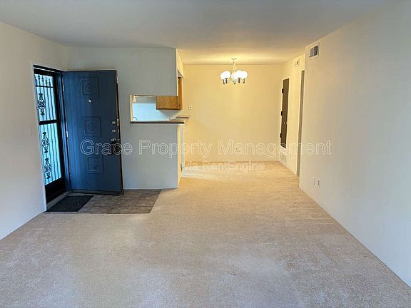 3rd image of 8335 Fairmount Dr Unit 8-206
