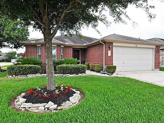 3rd image of 10207 Glenfield Park Ln