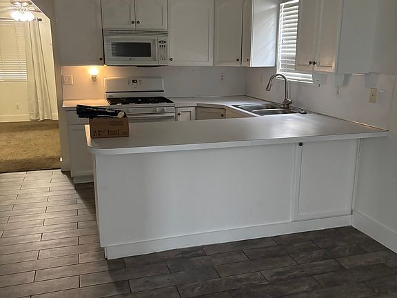5th image of 1610 Talon Dr #1610