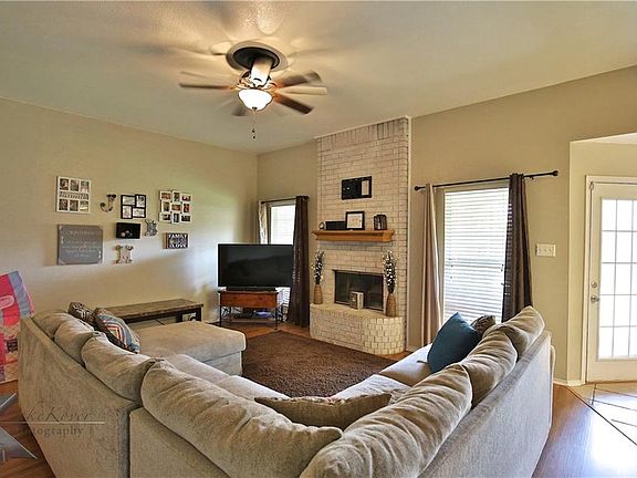 4th image of 3865 Duke Ln