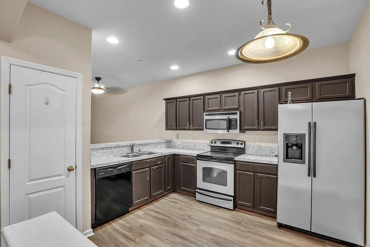 Building Photo - 1692 Biscayne Bay Cir