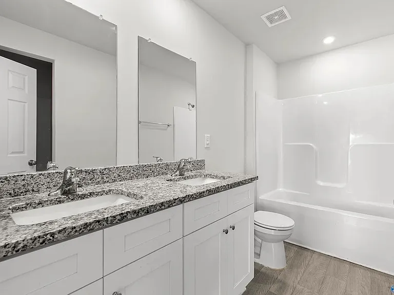301 County Road 1700 — Photo 19