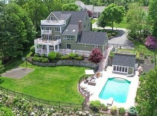 7 Nichols Ln, Middleton, MA 01949