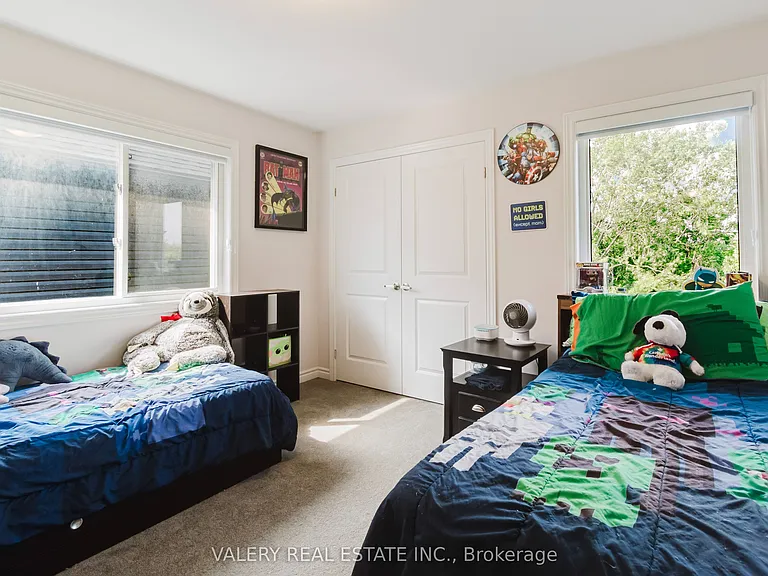 133 Caroline St — Photo 21