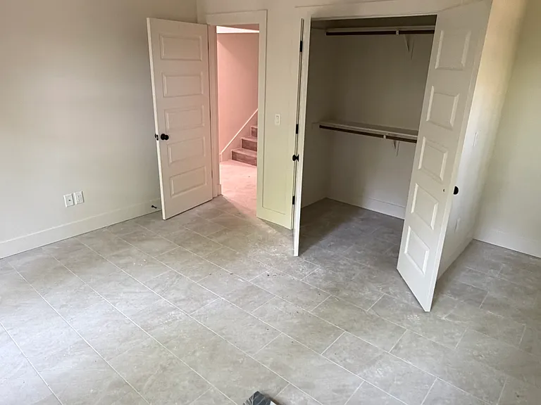 50 N Garvin Dr — Photo 8