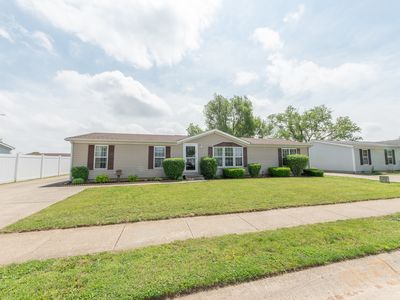 4641 Autumn Ridge Dr, Columbus, IN, 47203
