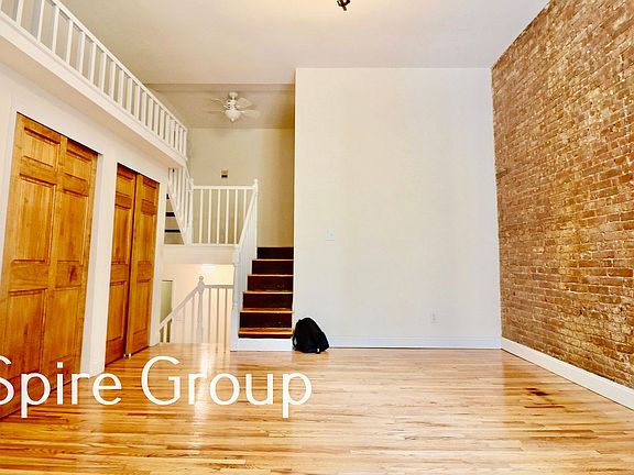 4th image of 118 W 73rd St APT 2B