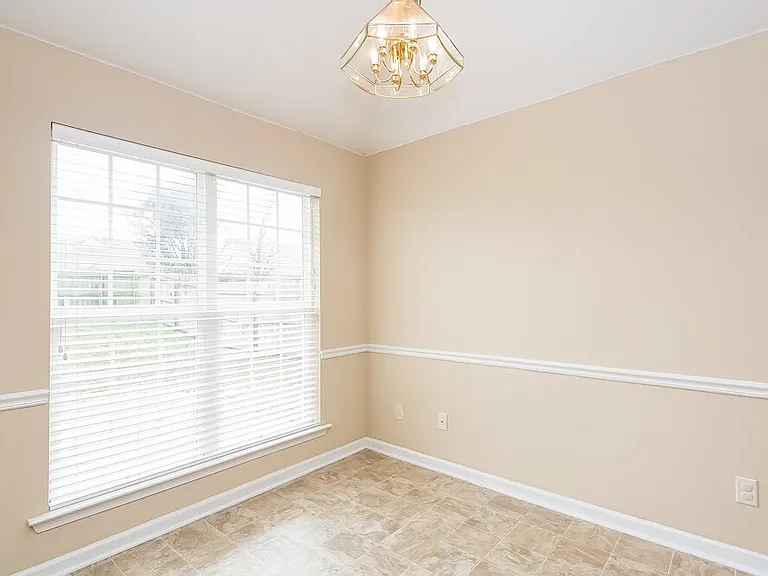 5400 Milton Ridge Dr — Photo 6