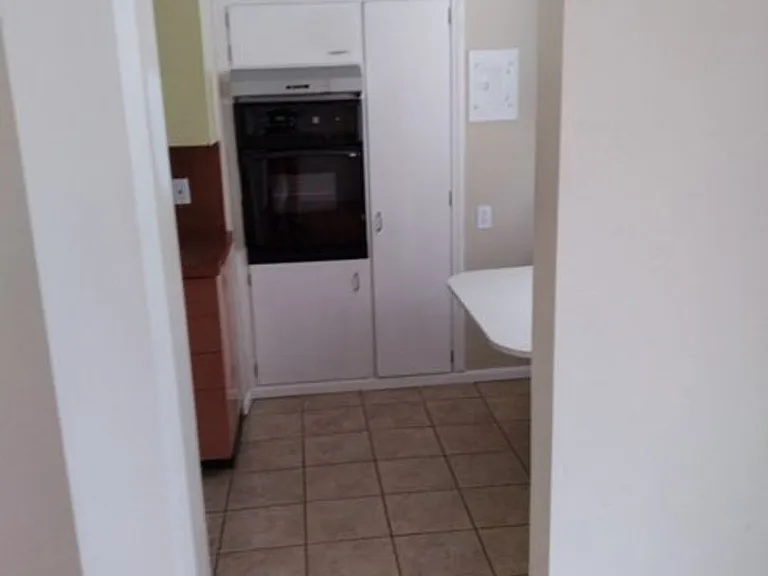 7 W Caramillo St #4 — Photo 34