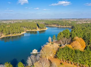 10084 Lakeview Rd, Aberdeen, MS 39730