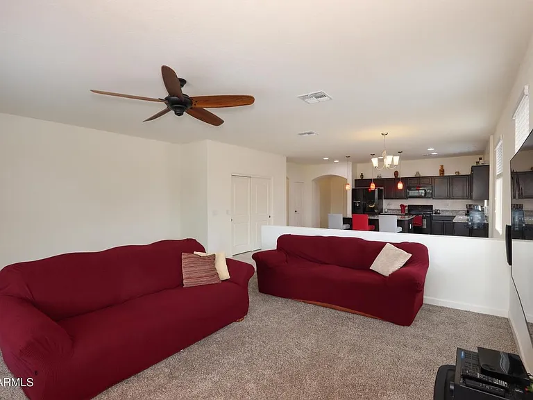 735 W Judi Dr — Photo 13