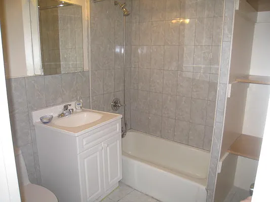 Rented by Alexiou Realty | media 13