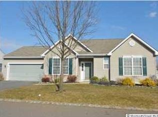 3 Fieldstone Ct, Whiting, NJ 08759